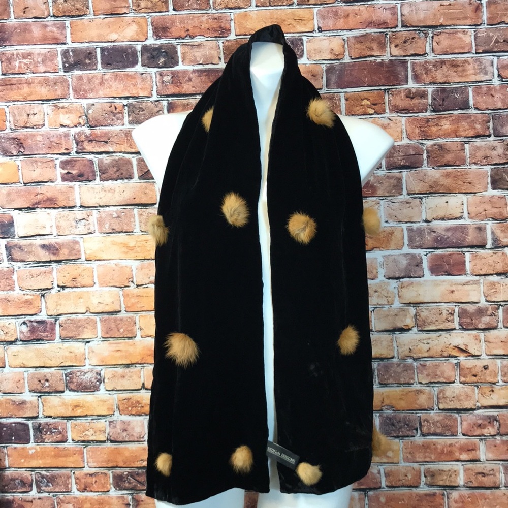💙REDfish Design Rabbit Fur Ball Scarf - Picture 6 of 6